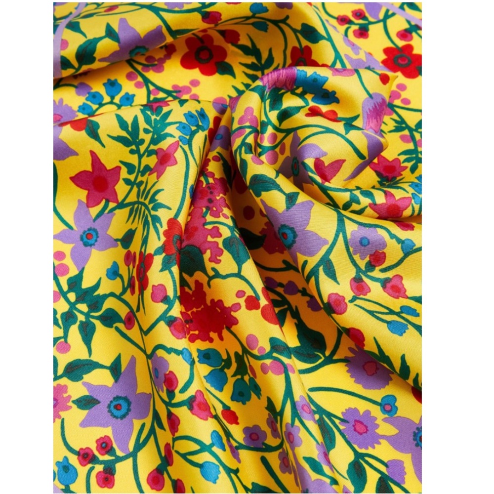 SOLD! NWOT Max Mara Weekend Label-cut Printed Silk Twin Scarf Sz:67*67cm - Picture 7 of 16